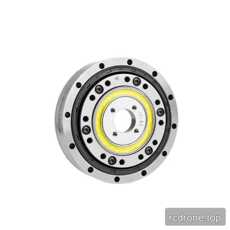Opposite face view of the SITO DRIVE HD-17 reducer with a central bore, yellow inner ring, and circular bolt holes.