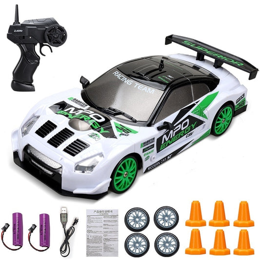 2,4G de alta velocidad Drift Rc Car - 4WD Control remoto de juguete AE86 modelo GTR vehículo coche RC Racing Cars juguete para niños regalos de navidad